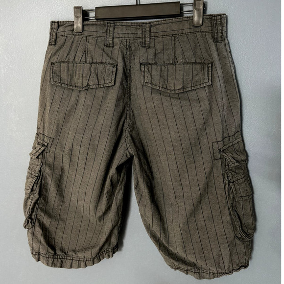 INC International Concepts Gray Cargo Shorts Men's Size 30/Small 100% Cotton - Picture 2 of 11